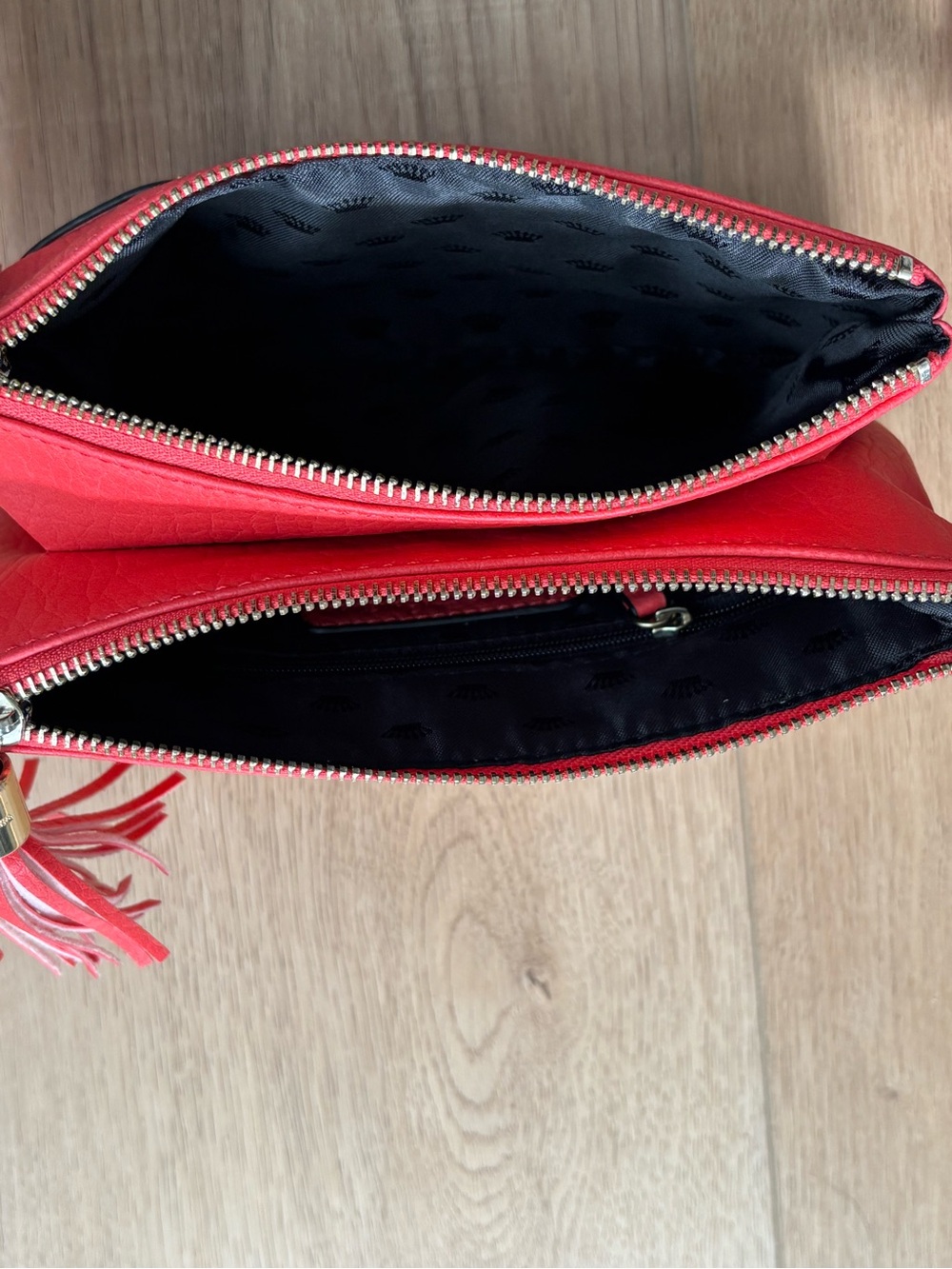 Juicy Couture Coral-Red Tassel Wristlet Clutch Y2K Summer - Picture 6 of 7